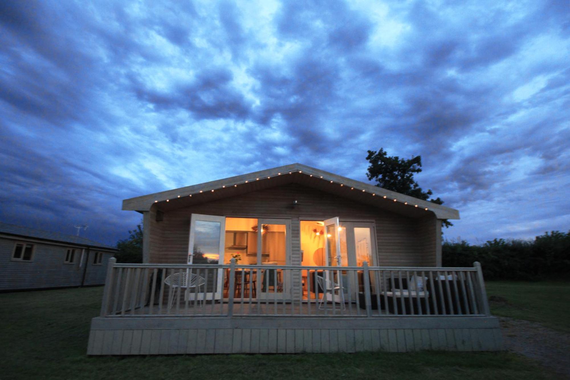 Woodpecker Lodge - Brook Meadow - Sleeps 4 Plus 2 - No Pets Market Harborough Exterior foto
